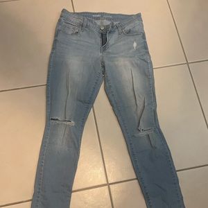 Old Navy light wash denim low rise distressed look jeans Sz6R